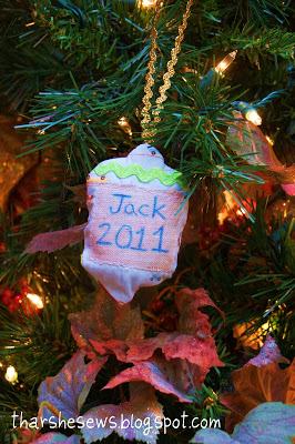 Baby’s 1st Christmas Ornament
