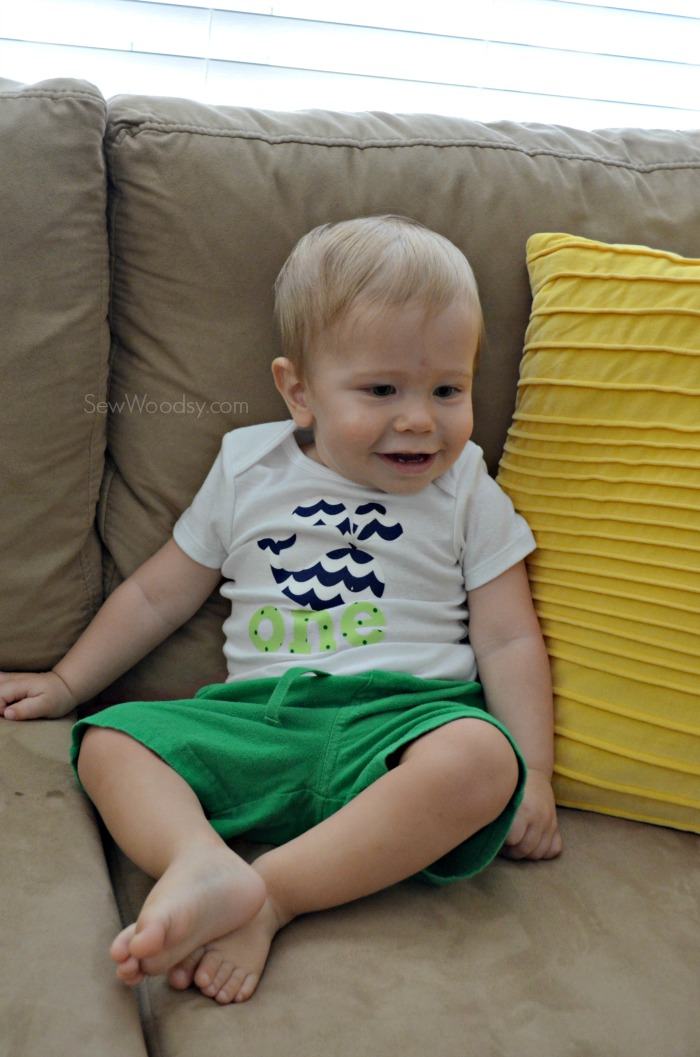 DIY first birthday onesie