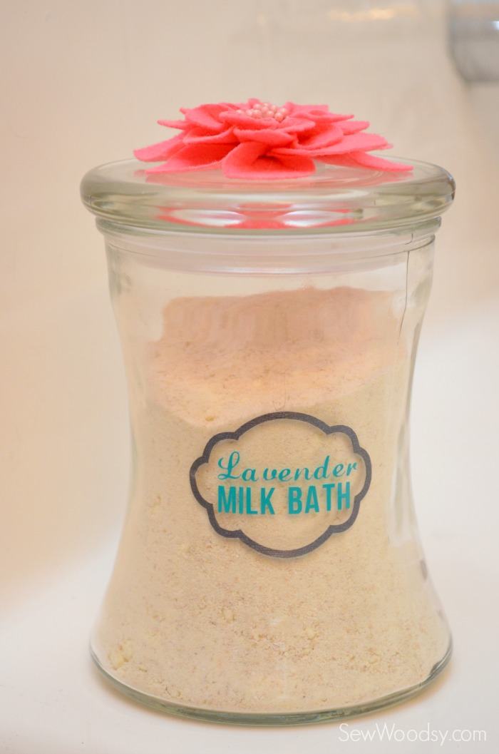 DIY Lavender Milk Bath with Label 15