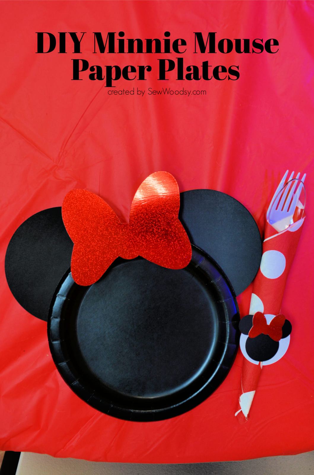 DIY Minnie Mouse Paper Plates