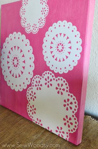 DIY Paper Doilies Wall Art from gruro.com #12MonthsOfMartha #MarthaStewartCrafts