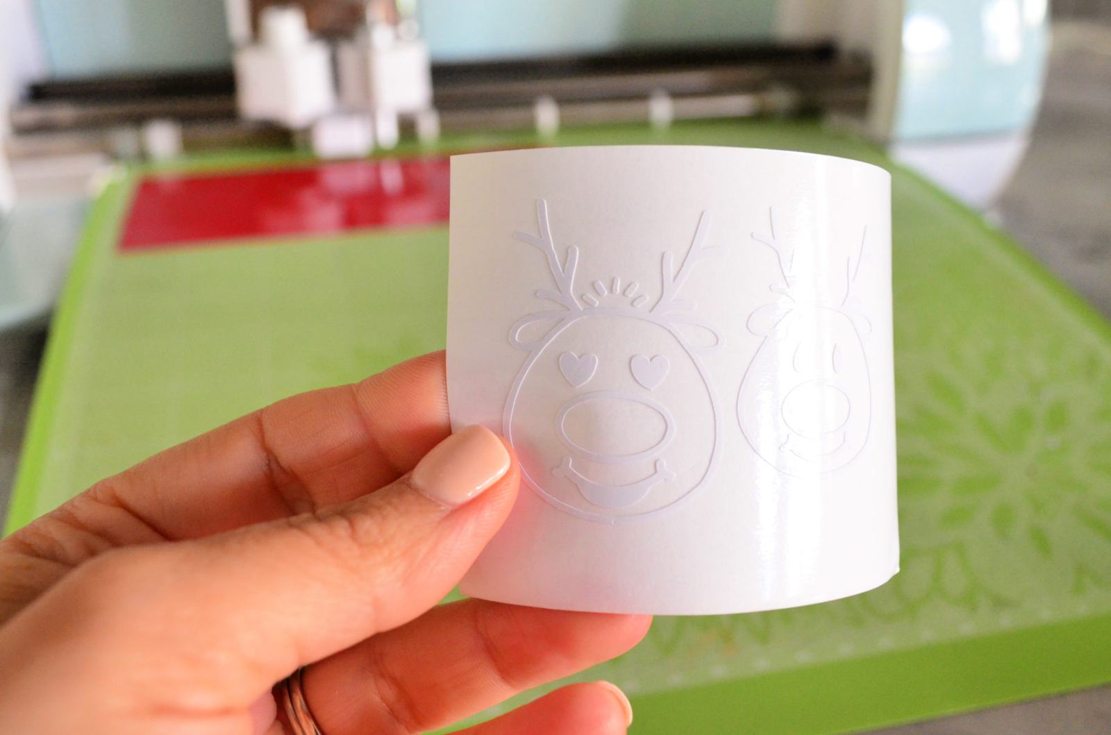 DIY Personalized Jingle Juice Wine Glasses Reindeer Cut out