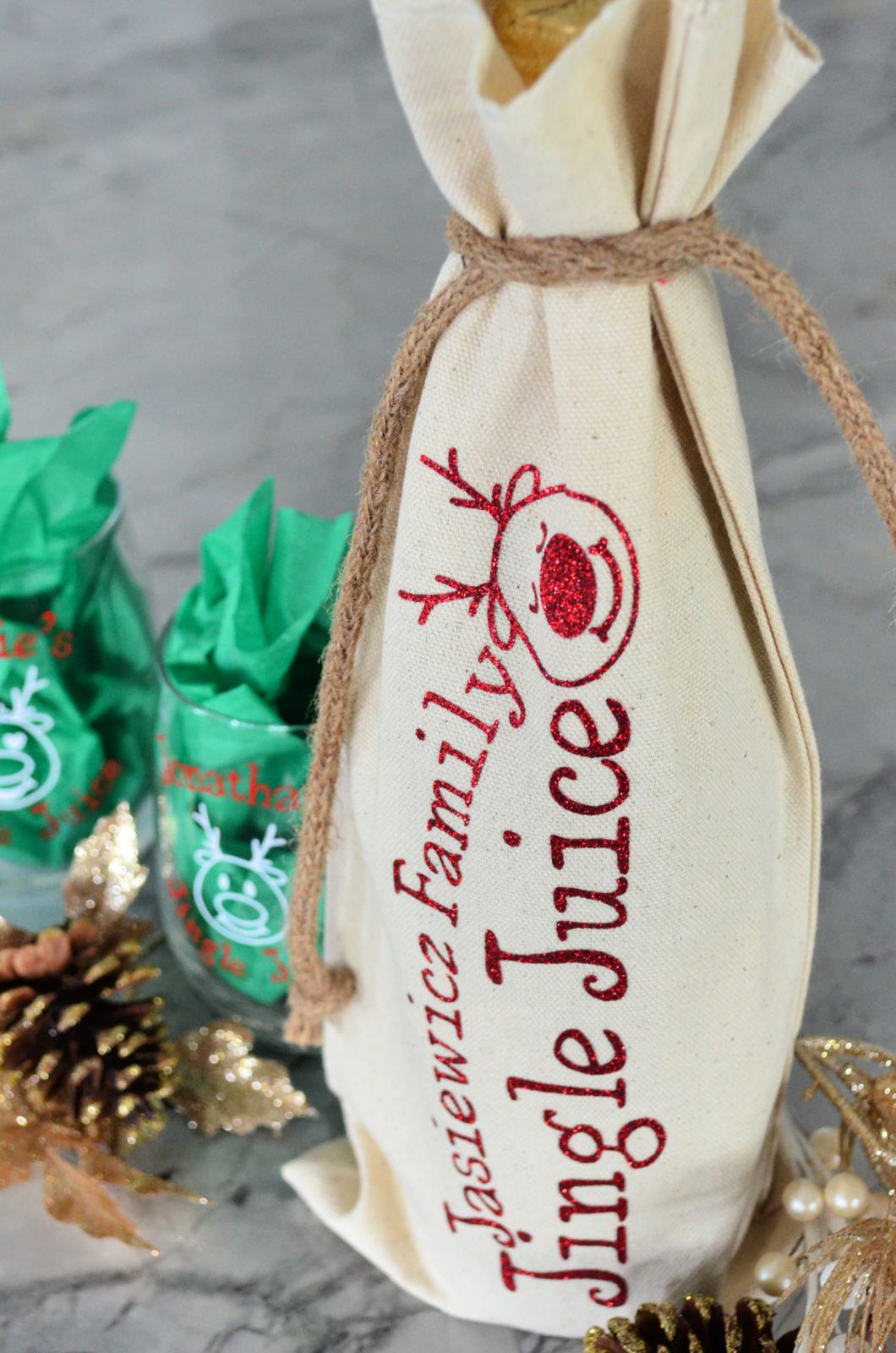 DIY Personalized Jingle Juice Christmas Wine Bag & Glasses