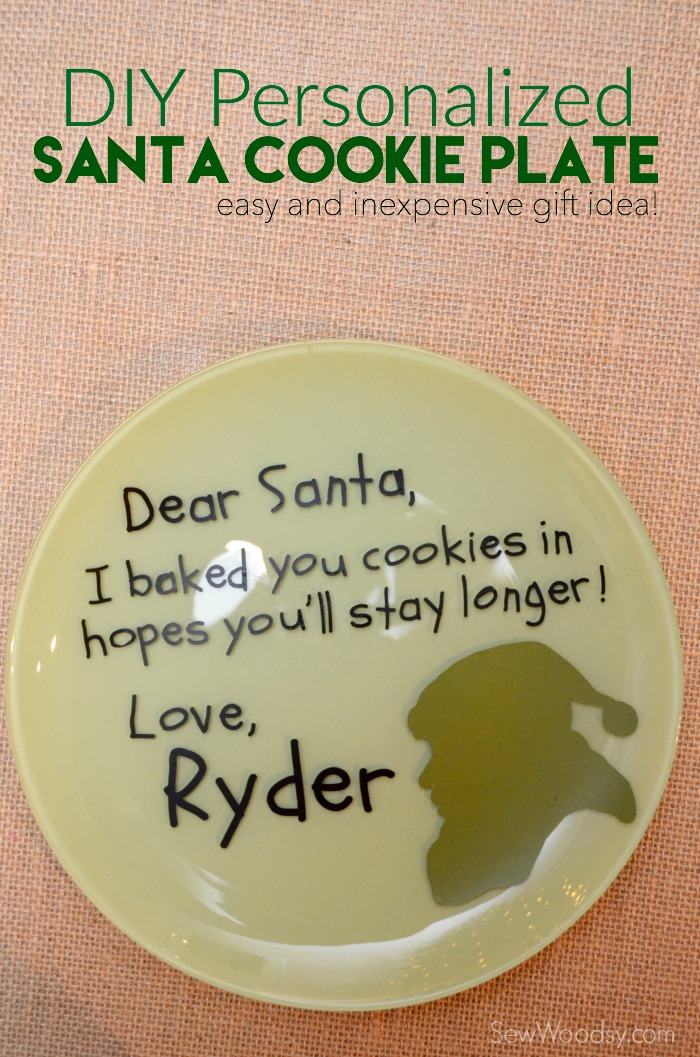 DIY Personalized Santa Cookie Plate #cricutdesignspacestar #imadeit #christmas