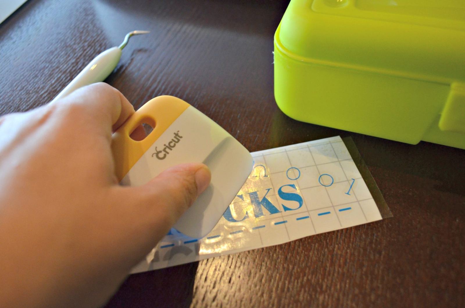 Squeegee transfer tape for Vinyl Design