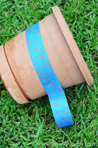 Faux Dip-Dyed Garden Pot via gruro.com