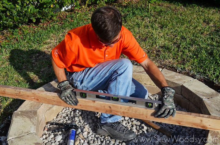 {How to Build} Outdoor Fire Pit via gruro.com for @Homes.com #diy #outdoor #video