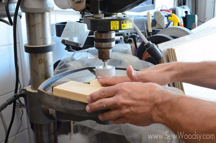 how to cut letters on the scroll saw