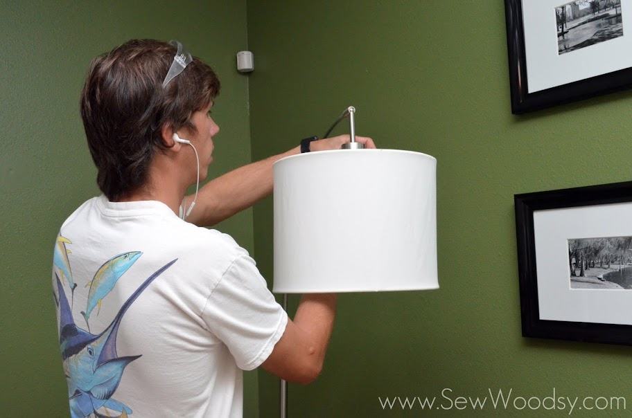 How to Stencil a Lampshade