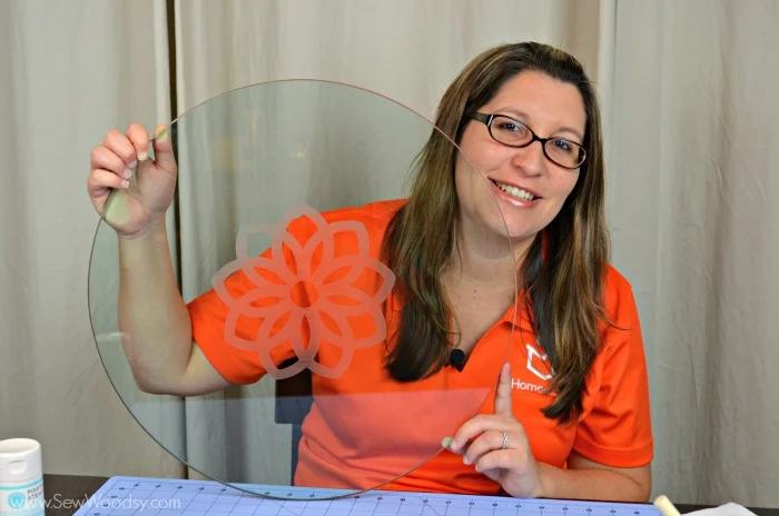 Watch the video and learn how easy it is to upcycle a glass table from gruro.com video made for @Homesdotcom
