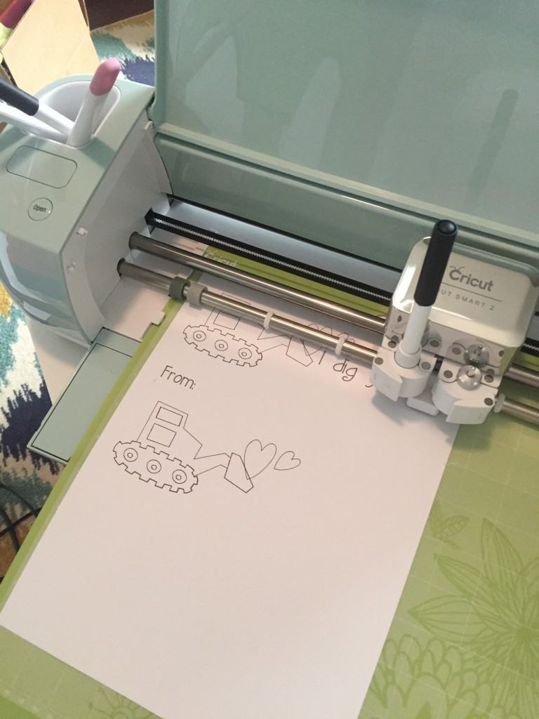 I Dig You! Coloring Valentine on the Cricut Explore Air 2
