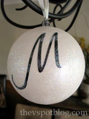 World’s Easiest Monogrammed Ornament