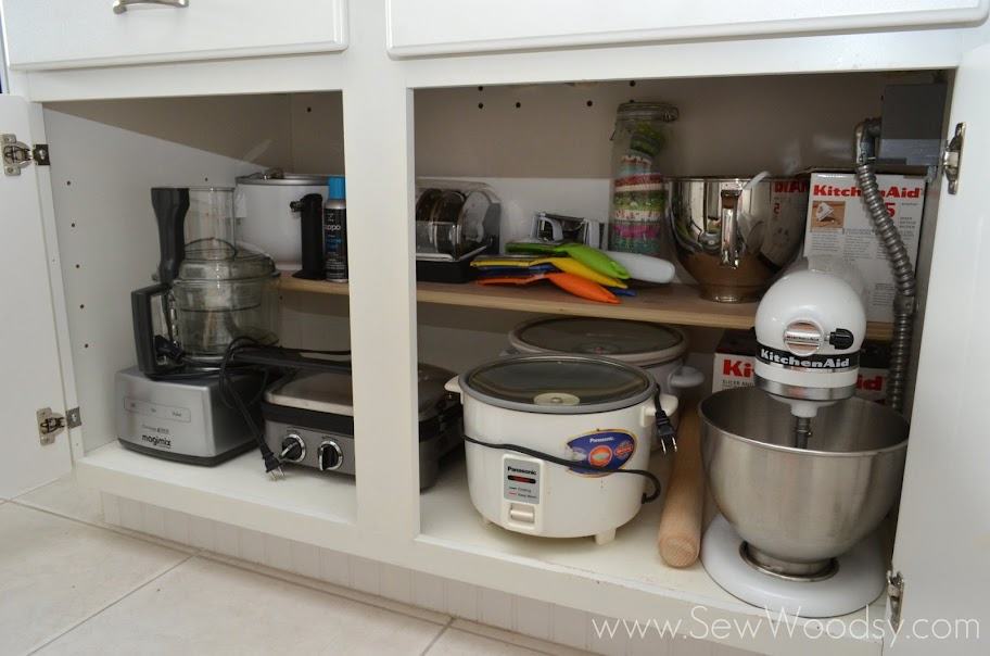 DIY Kitchen Island Shelf