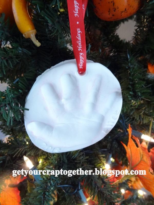 Simple Clay Ornaments from Get Your Crap Together on gruro.com
