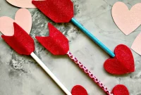 Heartfelt Arrow Pencil Toppers