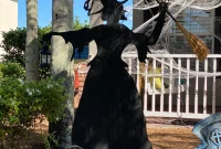 Spooky Witch Wood Decor with Free Printable