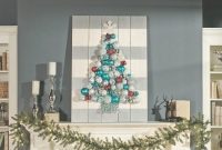 Save the Date: Holiday Ornament Display
