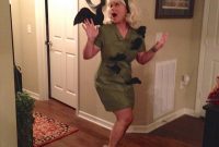 Recreate Tippi Hedren’s Iconic Birds Costume Easily