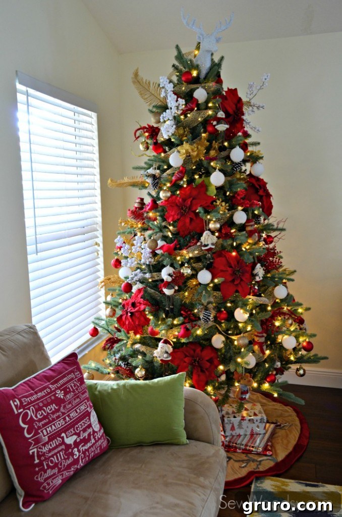 The Toddler-Proof Christmas Tree 13 Traditional Red, Gold, and White Christmas Tree: Toddler-Friendly Design