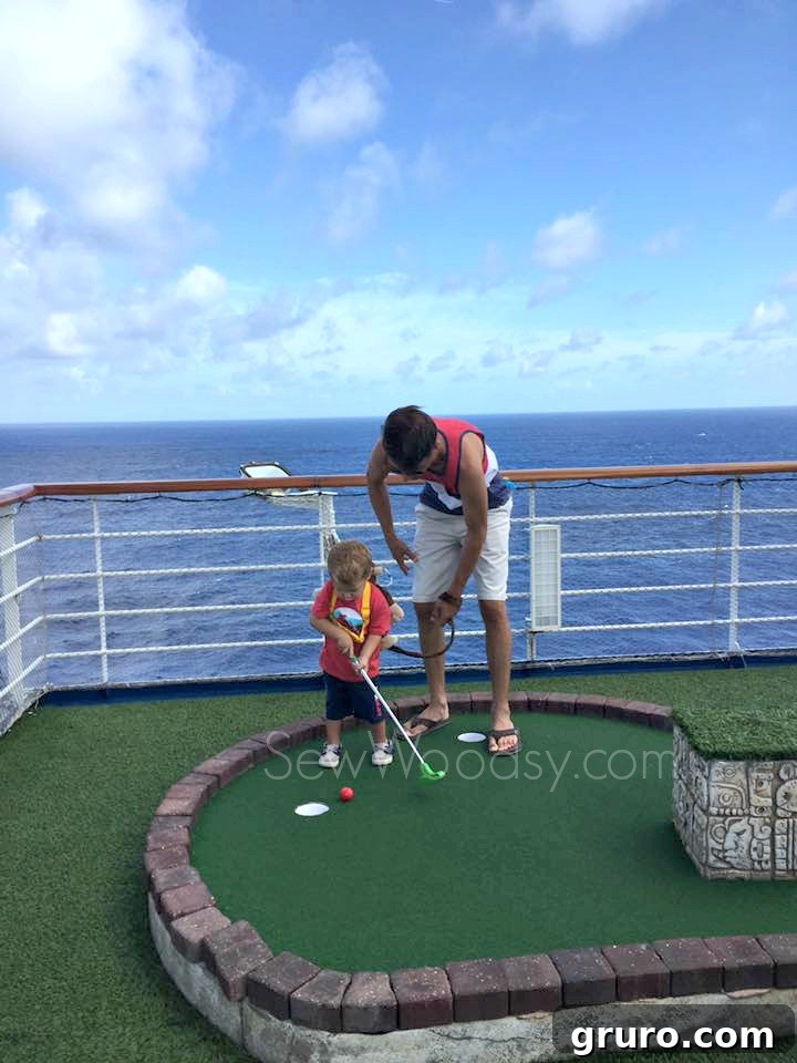 minitature golf at sea