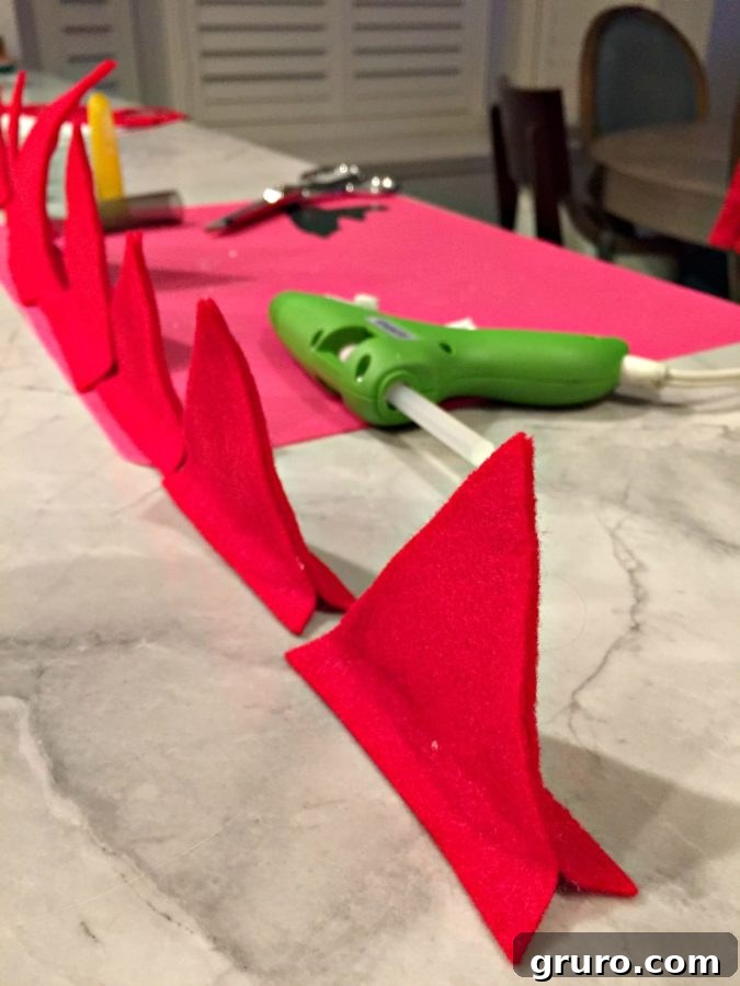 Dinosaur spikes cut from felt