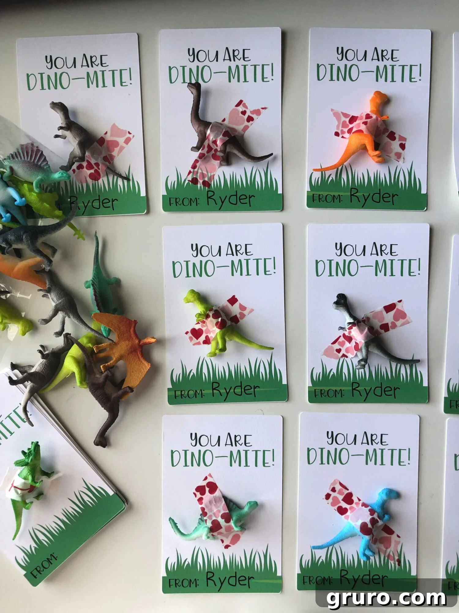 Roarsome Love 9 "You Are Dino-Mite!" DIY Valentine stack