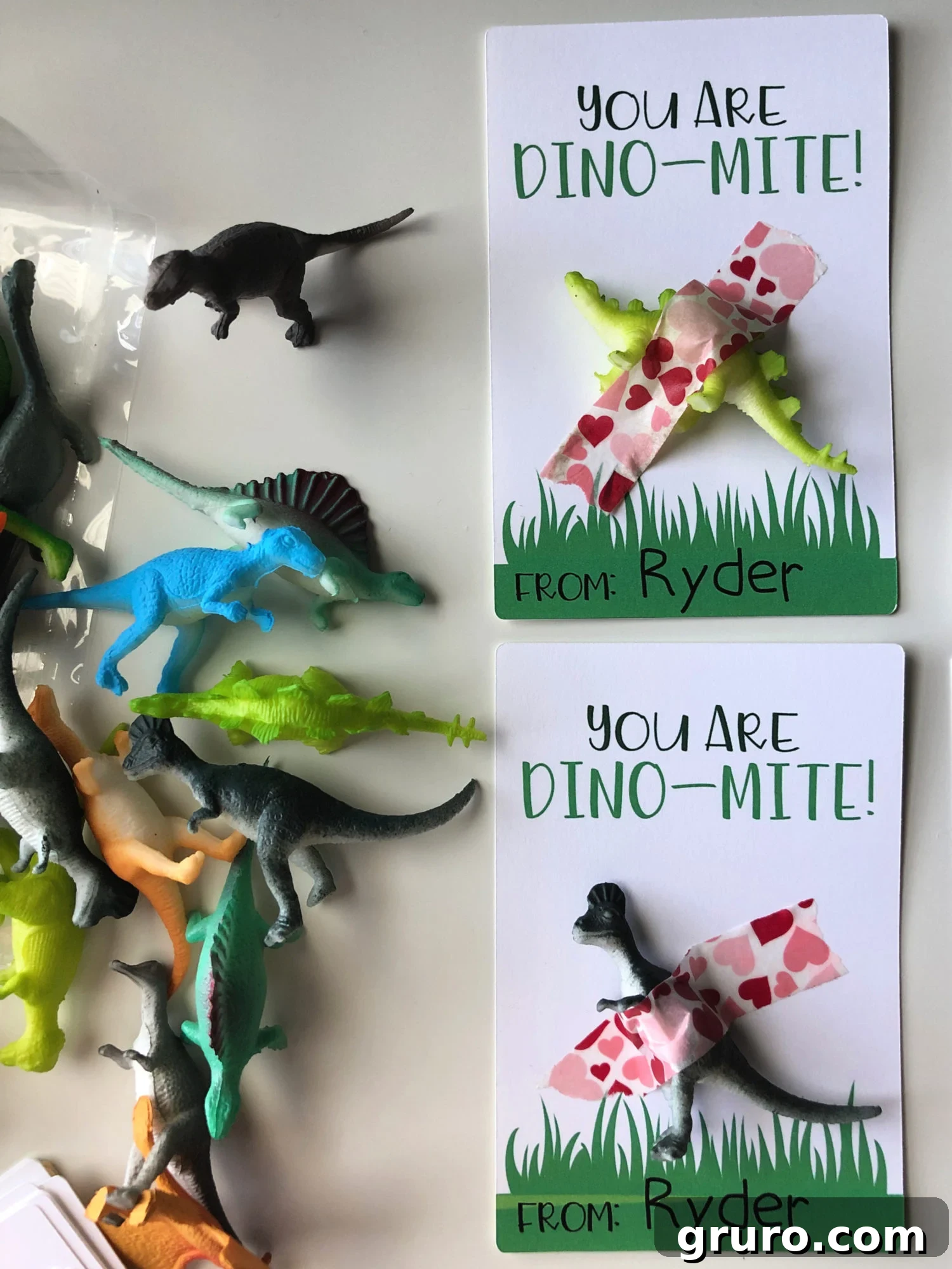 Roarsome Love 10 "You Are Dino-Mite!" DIY Valentine with multiple dinosaurs