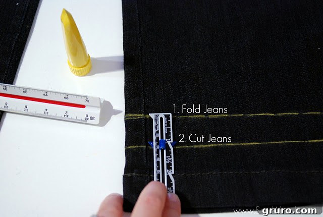 Marking the seam allowance for jeans