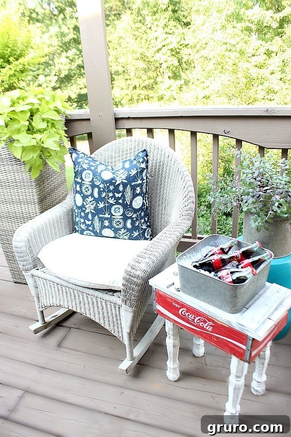 Easy DIY Coca Cola crate side table more info at RefreshRestyle.com