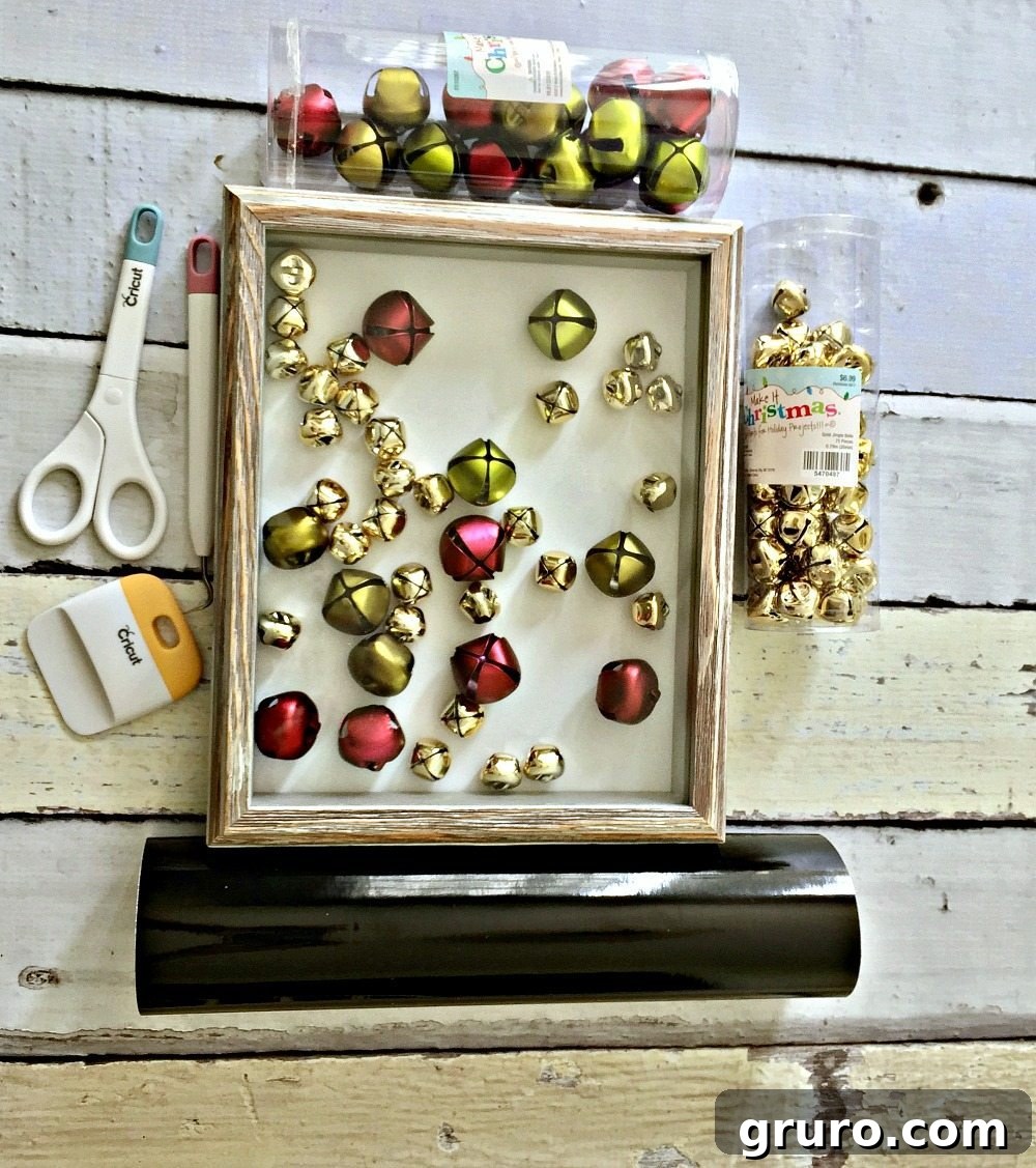 Make this cute Christmas shadow box