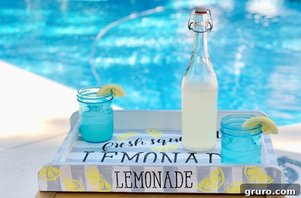 Easy to make tray for patio, perfect for serving or display.