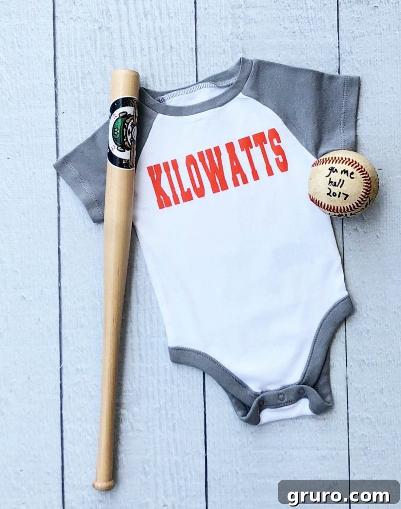 Summer baby outfit