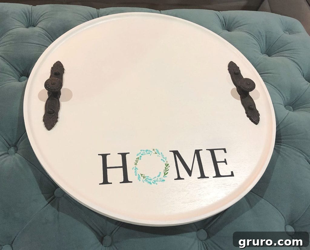 DIy round tray makeover Round DIY tray makeover (1): Finished upcycled serving tray