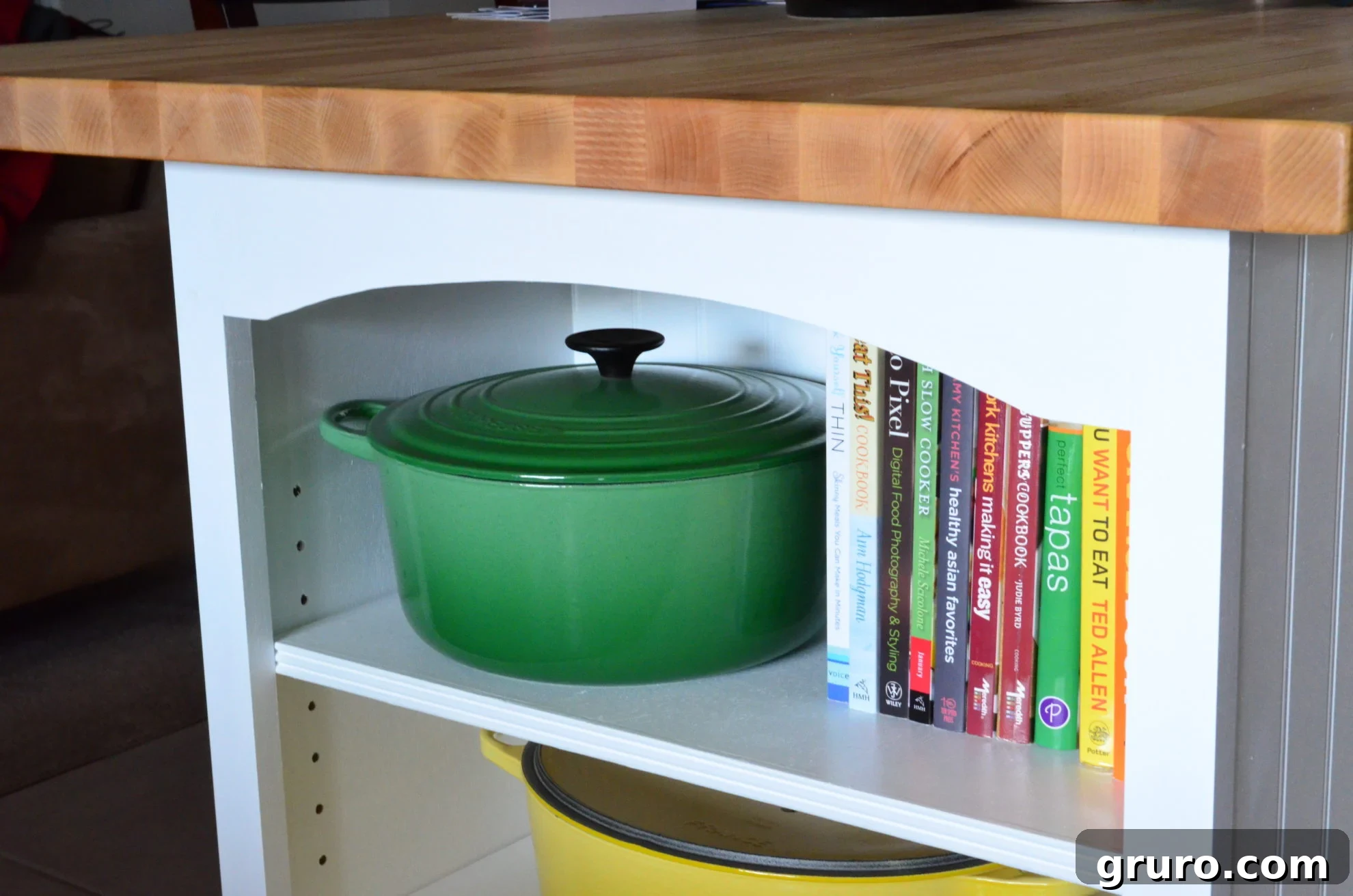 Kitchen Island Custom Bookcase video tutorial created for @homesdotcom by SewWoodsy.com #DIY #kitchen 