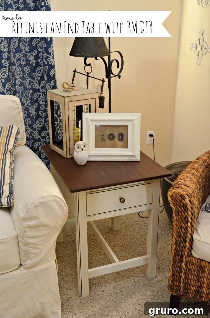 Stunningly Refinished End Table with a Two-Tone Design