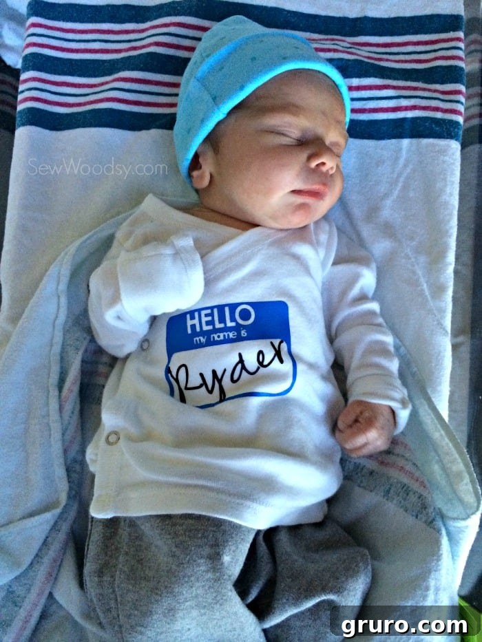 Hello My Name Is Snap Shirt - newborn