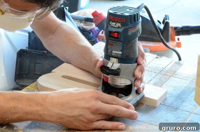 How to Cut Letters Using a Scroll Saw