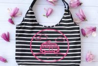 Crafting an Overnight Bag with Cricut