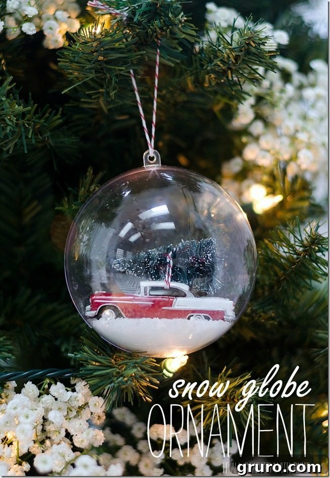 Snow Globe Ornament with Car and Christmas Tree