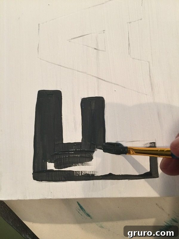How to paint a sign Farm Fresh for the farmhouse look