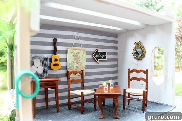 A closer look at the dining area of the crate dollhouse Miniature dollhouse dining area setup