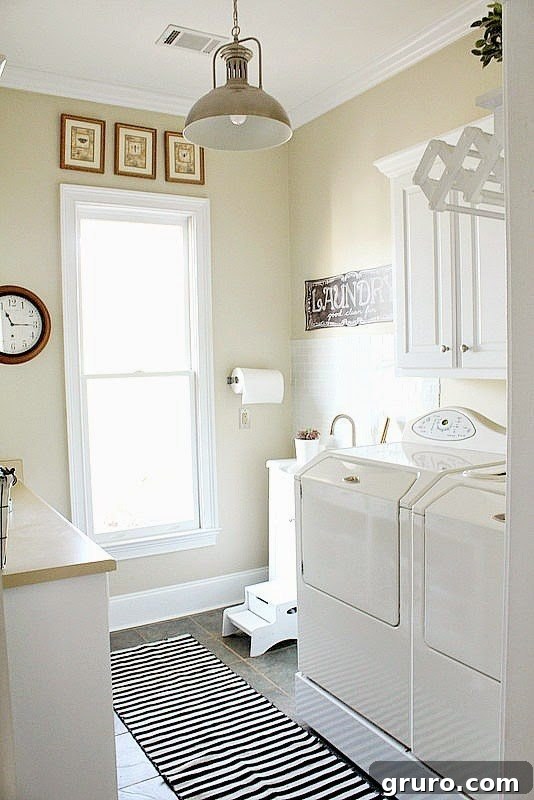 Grillo Design's Mod Podge Fabric Washing Machine Makeover