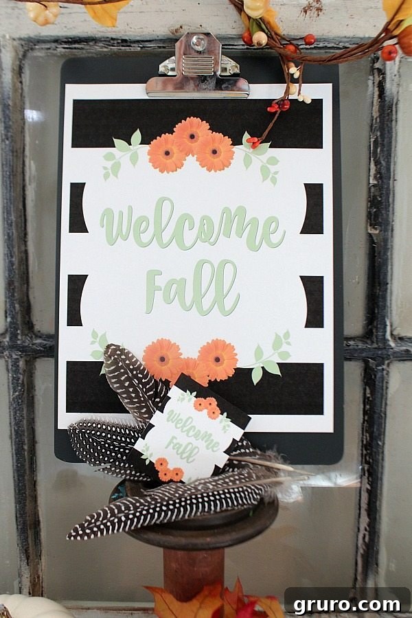 Fall printable free idea for you to print at home - love the black stripes Fall printable free idea for you to print at home - love the black stripes, a stylish option for seasonal decor.