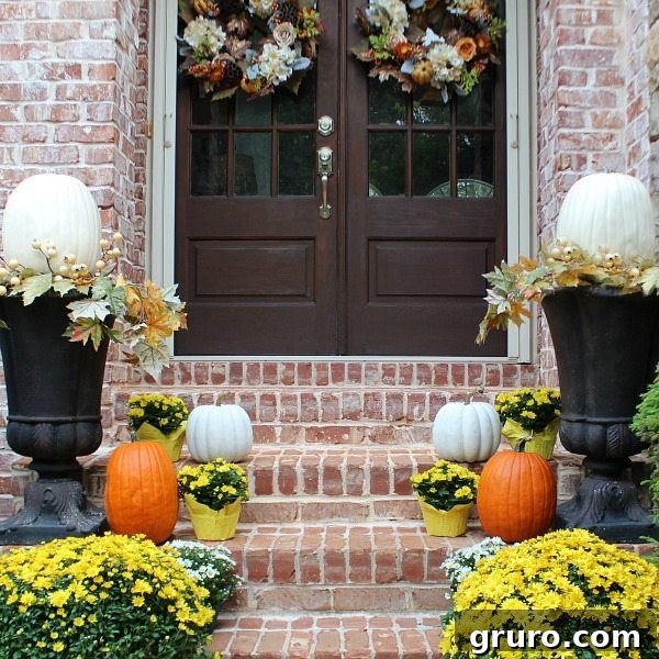 front-door-fall-decor-at-refresh-restyle front-door-fall-decor-at-refresh-restyle