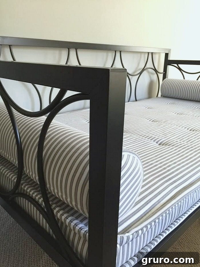 How to Successfully Paint a Metal Daybed with Maison Blanche Vintage Furniture Paint
