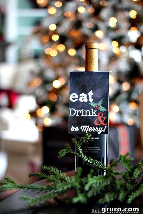 Sparkling Holiday Inspiration 14 Christmas wine bottle gift tags at refreshrestyle.com