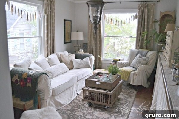 Cottage Living Room Decor Ideas from Cottage in the Oaks