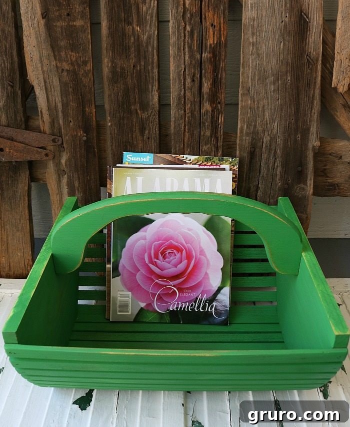 Barn Chic Tote 7 Green farmhouse tote made from a repurposed thrifty find great for magazines