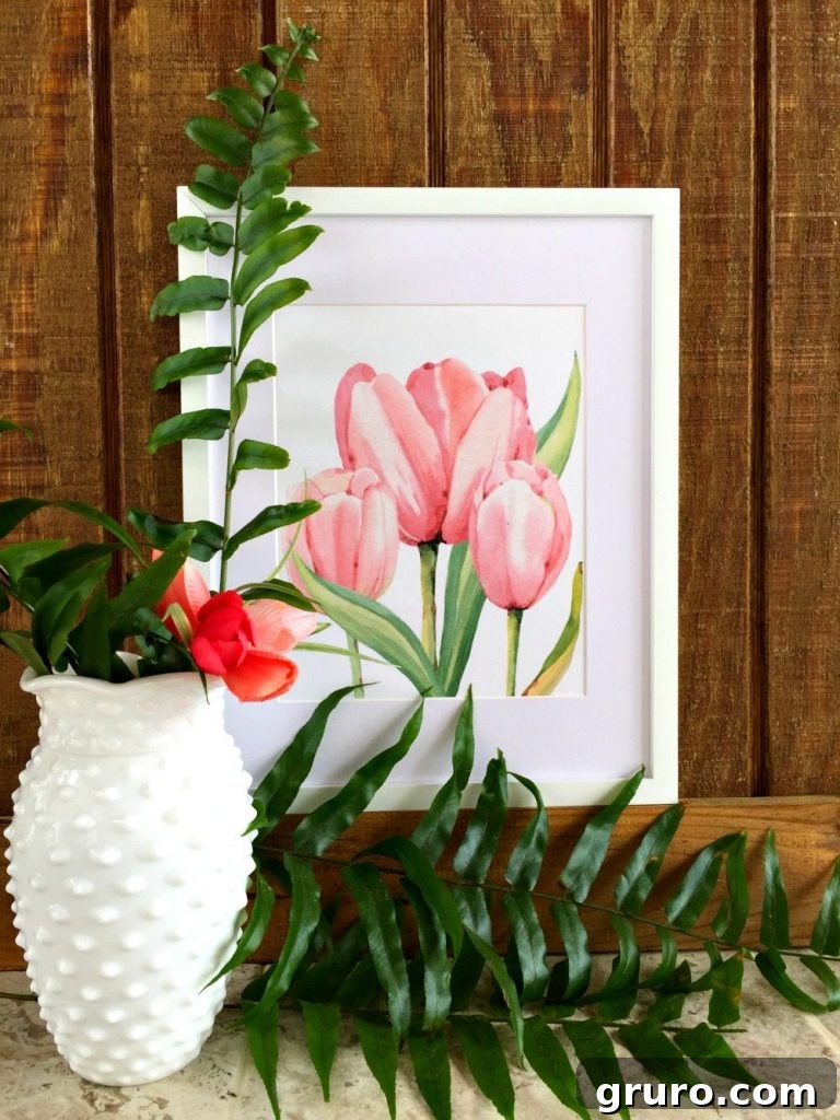 Perfect for your spring decor grab this free tulip printable