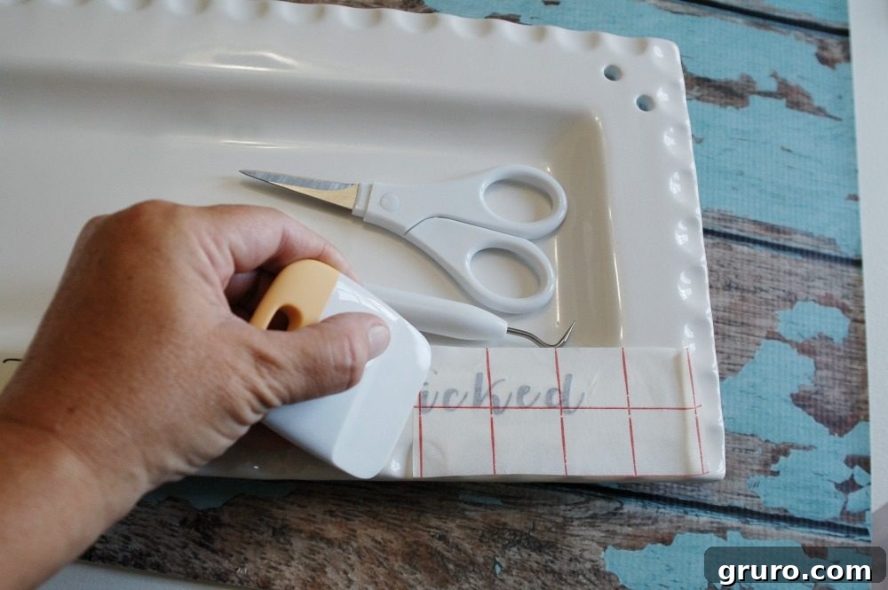 Step-by-step applying vinyl to a fall platter